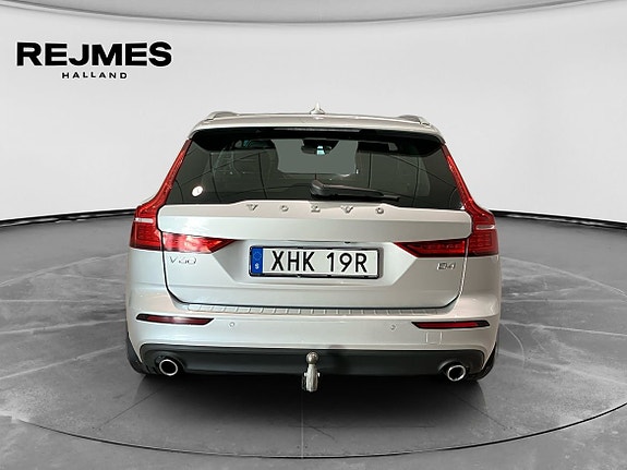 Volvo V60 12 of 14