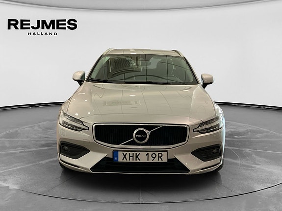 Volvo V60 13 of 14