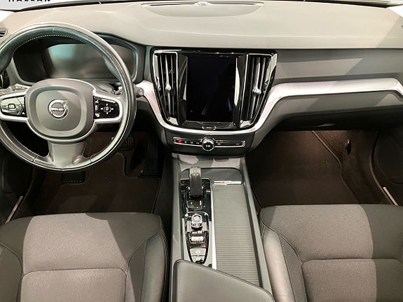 Volvo V60 6 of 14