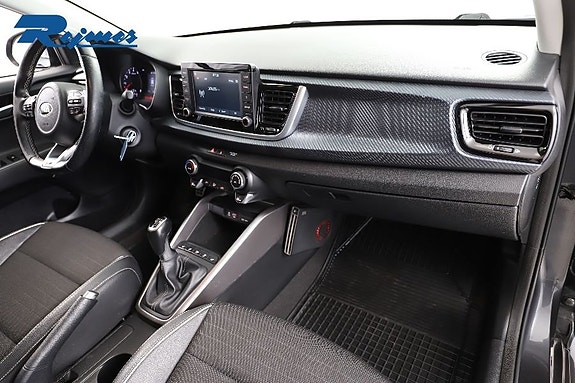 Kia Rio 21 of 27