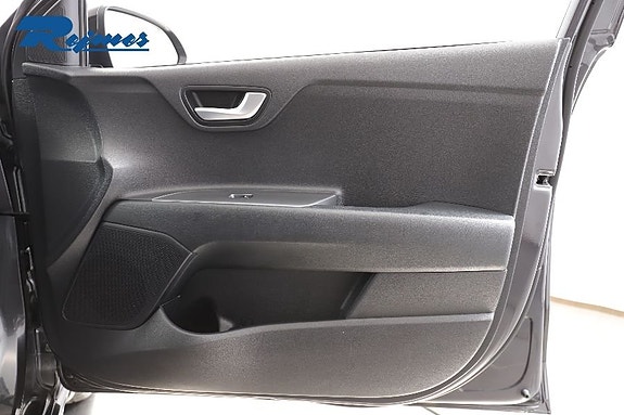 Kia Rio 11 of 27