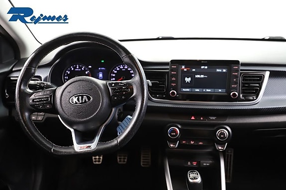 Kia Rio 23 of 27