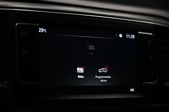 Opel Vivaro 19 of 27
