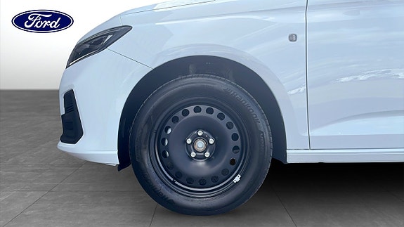 Ford Transit Connect 9 of 10