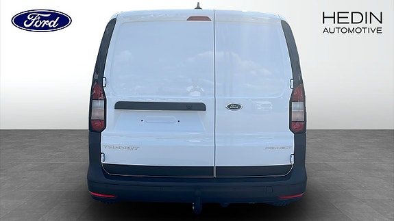 Ford Transit Connect 7 of 10