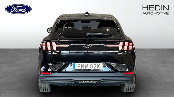 Ford Mustang Mach-E 7 of 9