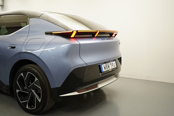 Lynk & Co 02 3 of 18