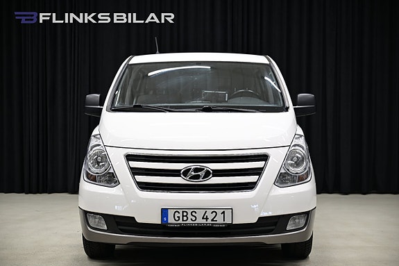 Hyundai H-1 9 of 30