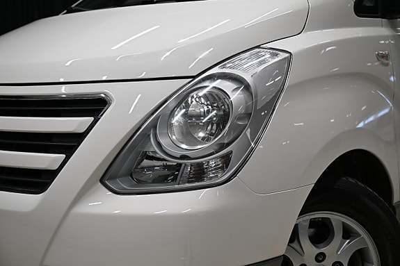 Hyundai H-1 10 of 30