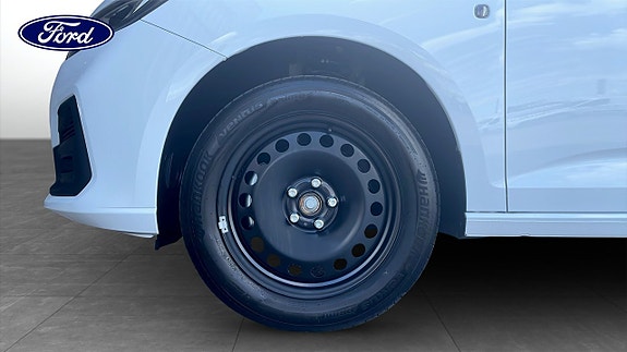 Ford Transit Connect 9 of 9