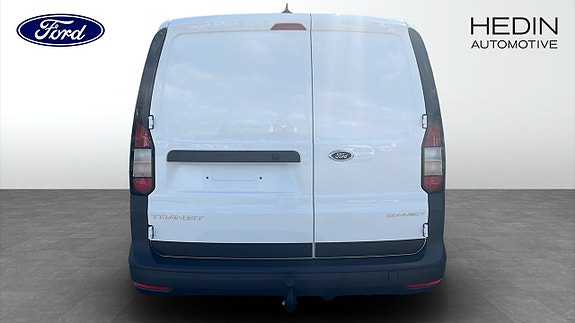 Ford Transit Connect 7 of 9