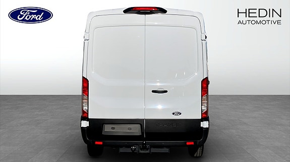 Ford Transit 7 of 12