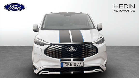 Ford E-Custom 8 of 9