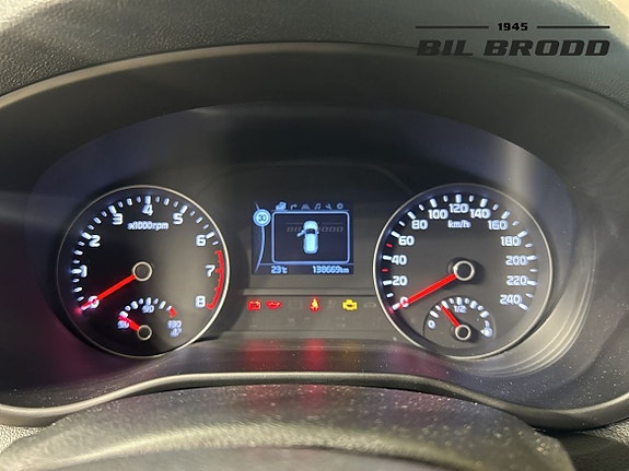 Kia Sportage 10 of 14