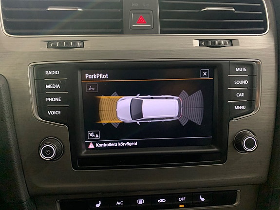 Volkswagen Golf I 15 of 29