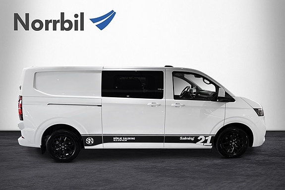 Volkswagen Transporter 9 of 13