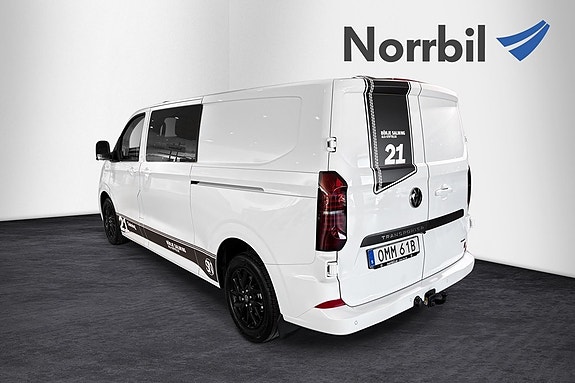 Volkswagen Transporter 5 of 13