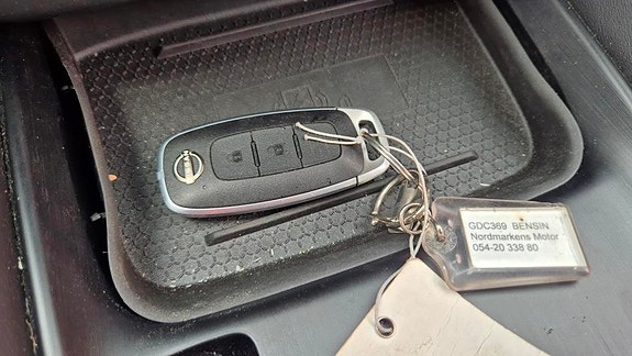 Nissan Qashqai 24 of 24