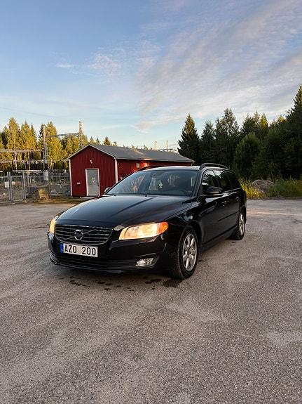 Volvo V70 2014