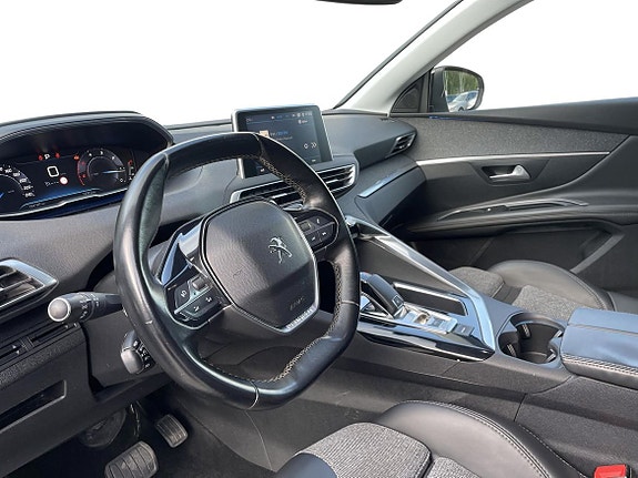 Peugeot 3008 6 of 12