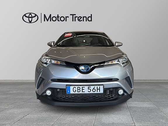 Toyota C-HR 5 of 11