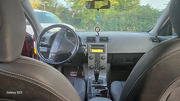 Volvo V50 5 of 5