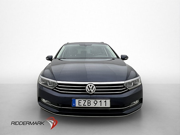Volkswagen Passat 2 of 30
