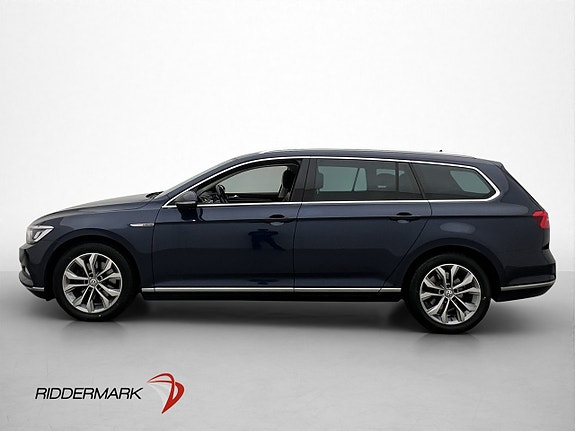 Volkswagen Passat 4 of 30