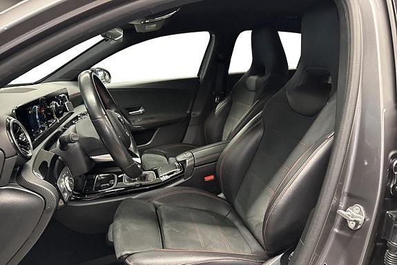 Mercedes-Benz A180 11 of 12