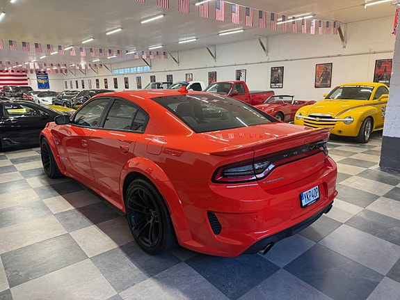 Dodge Charger 9 of 30