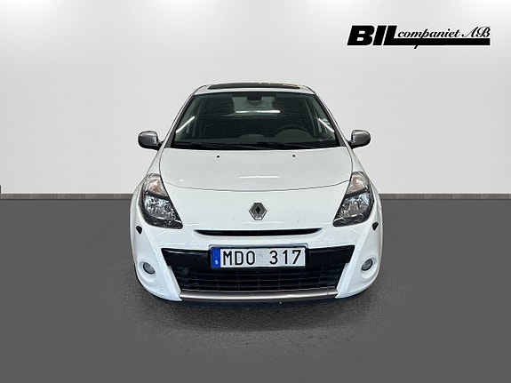 Renault Clio 2 of 15