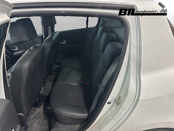 Renault Clio 9 of 15