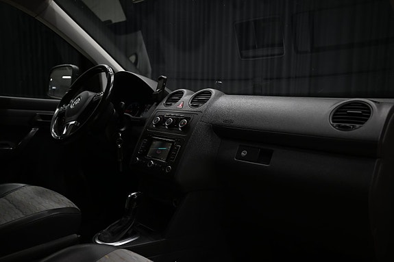 Volkswagen Caddy 26 of 28