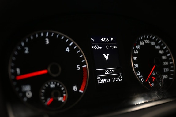 Volkswagen Caddy 18 of 28
