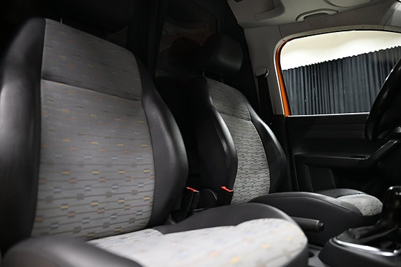 Volkswagen Caddy 19 of 28