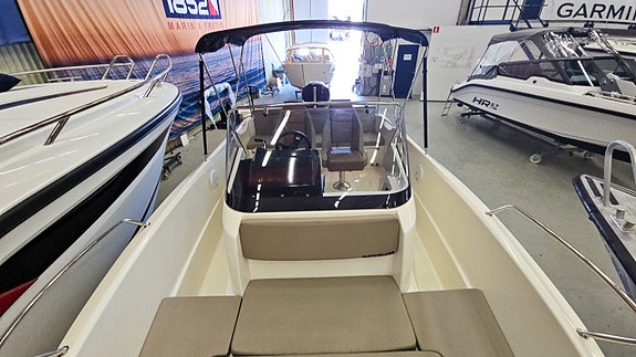 Quicksilver 675 Open - Mercury 200hk 5 of 8