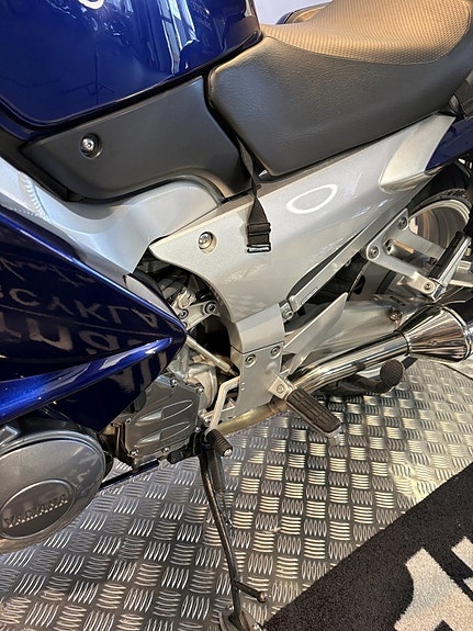 Yamaha FJR1300ABS 15 of 15