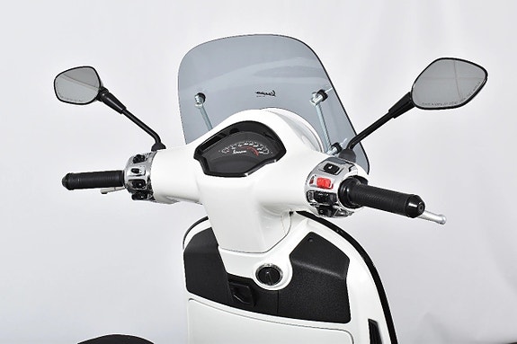 Vespa GTS 300 SuperSport ABS Nyservad 15 of 18
