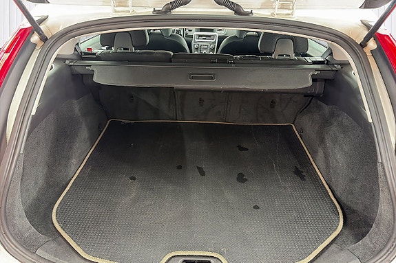 Volvo V60 18 of 19