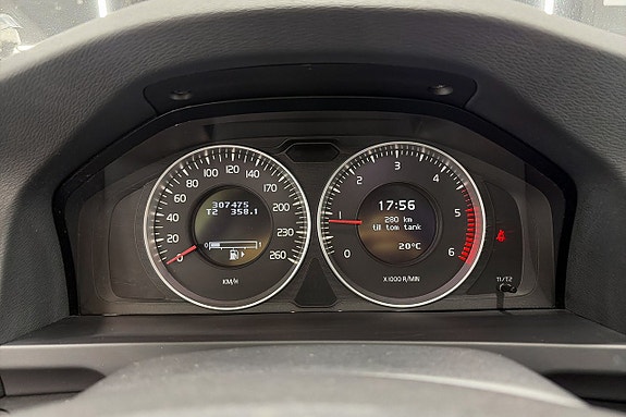 Volvo V60 14 of 19