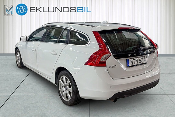 Volvo V60 4 of 19