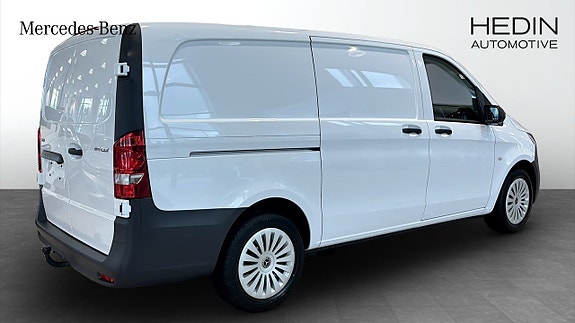 Mercedes-Benz Vito 114 2 of 9