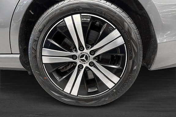 Mercedes-Benz C300 e 5 of 11