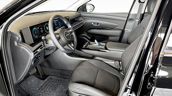 Hyundai Tucson 12 of 13