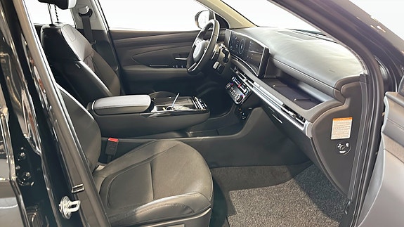 Hyundai Tucson 10 of 13