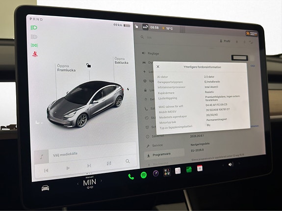 Tesla Model 3 24 of 30
