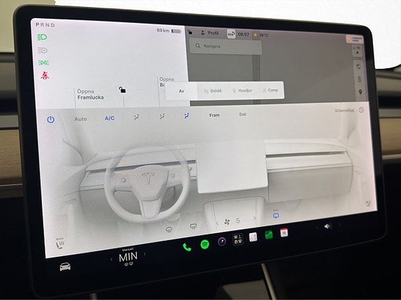 Tesla Model 3 21 of 30