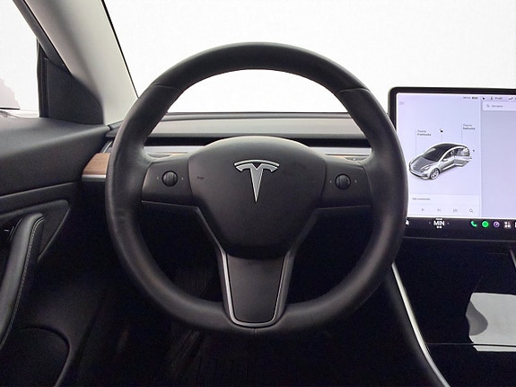 Tesla Model 3 12 of 30