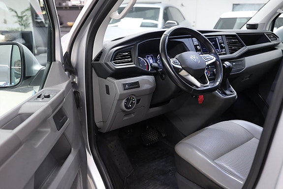 Volkswagen Transporter 15 of 19