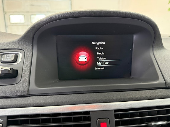 Volvo V70 13 of 21